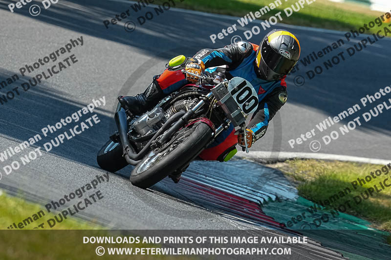 cadwell park;cadwell park photographs;cadwell trackday photographs;enduro digital images;event digital images;eventdigitalimages;peter wileman photography;racing digital images;trackday digital images;trackday photos